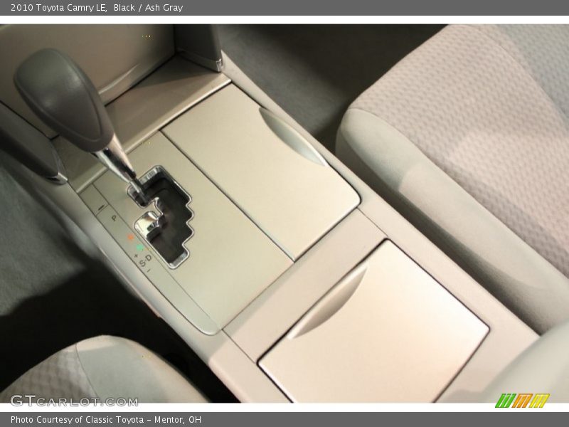 Black / Ash Gray 2010 Toyota Camry LE