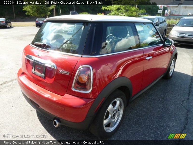 Chili Red / Checkered Carbon Black/Black 2009 Mini Cooper Hardtop