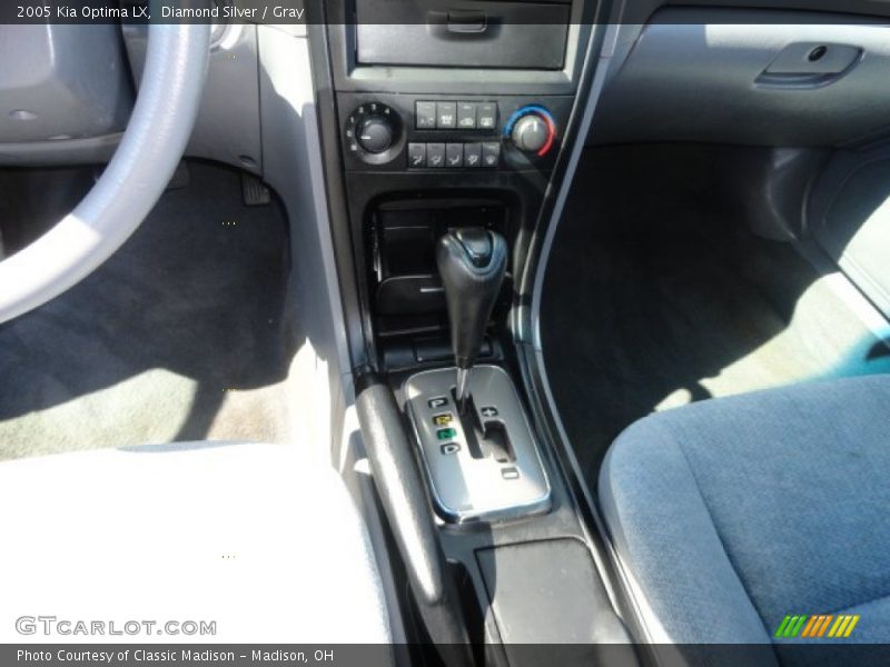 Diamond Silver / Gray 2005 Kia Optima LX