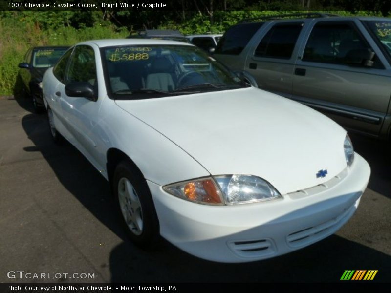 Bright White / Graphite 2002 Chevrolet Cavalier Coupe