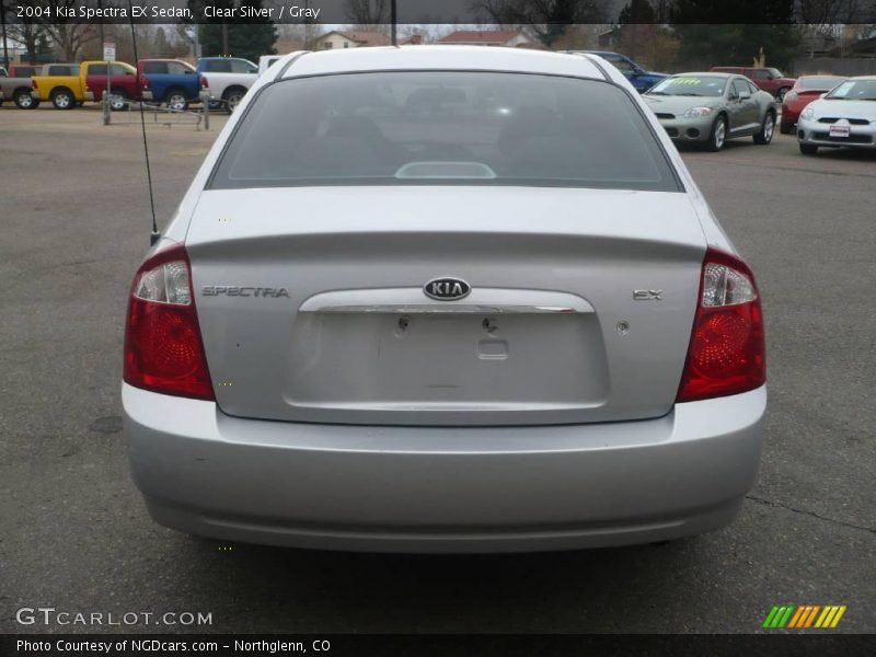 Clear Silver / Gray 2004 Kia Spectra EX Sedan