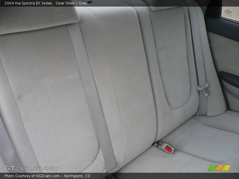 Clear Silver / Gray 2004 Kia Spectra EX Sedan