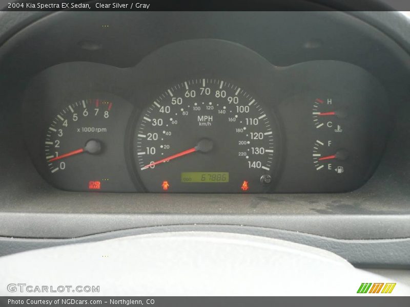 Clear Silver / Gray 2004 Kia Spectra EX Sedan