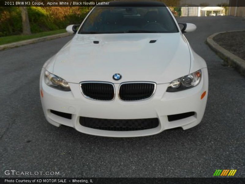 Alpine White / Black Novillo Leather 2011 BMW M3 Coupe