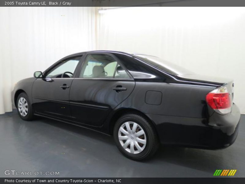 Black / Gray 2005 Toyota Camry LE