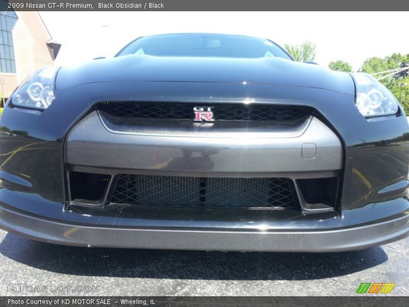 Black Obsidian / Black 2009 Nissan GT-R Premium
