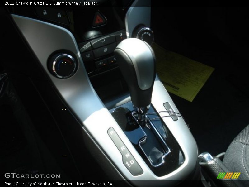 Summit White / Jet Black 2012 Chevrolet Cruze LT