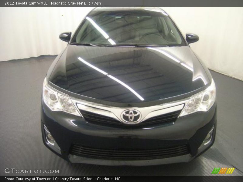 Magnetic Gray Metallic / Ash 2012 Toyota Camry XLE