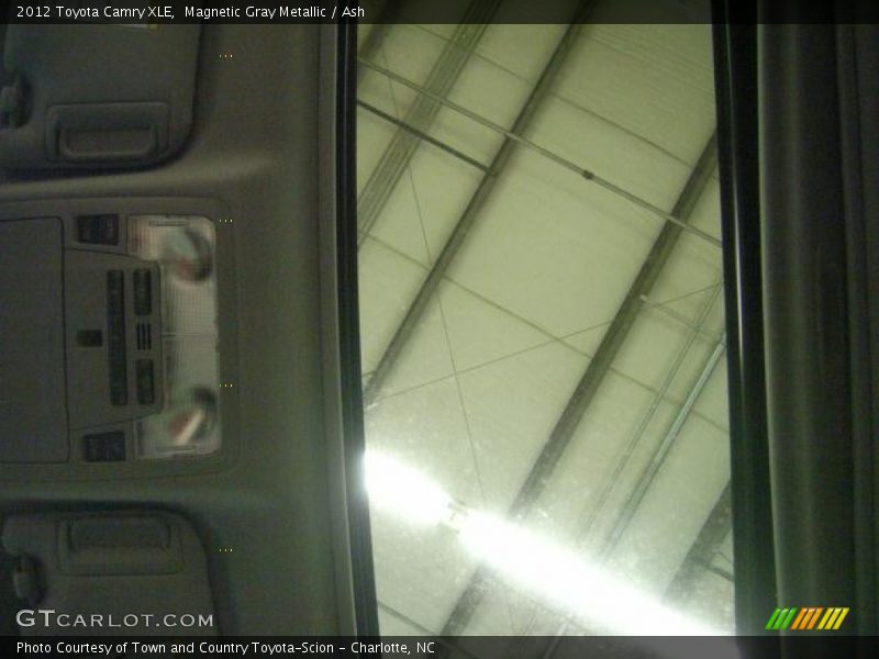 Magnetic Gray Metallic / Ash 2012 Toyota Camry XLE