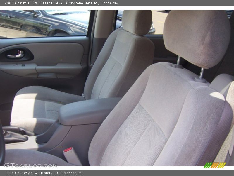 Graystone Metallic / Light Gray 2006 Chevrolet TrailBlazer LS 4x4