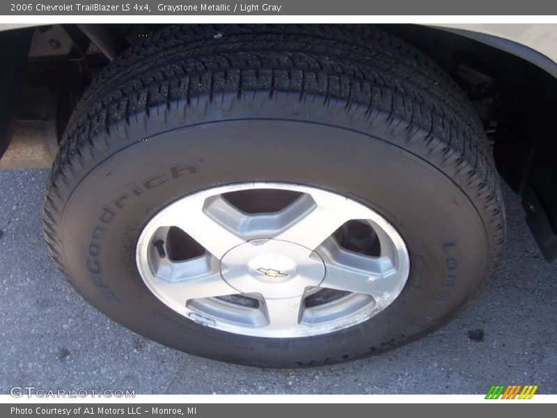 Graystone Metallic / Light Gray 2006 Chevrolet TrailBlazer LS 4x4
