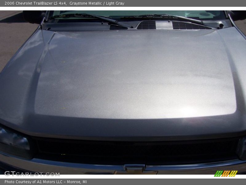 Graystone Metallic / Light Gray 2006 Chevrolet TrailBlazer LS 4x4
