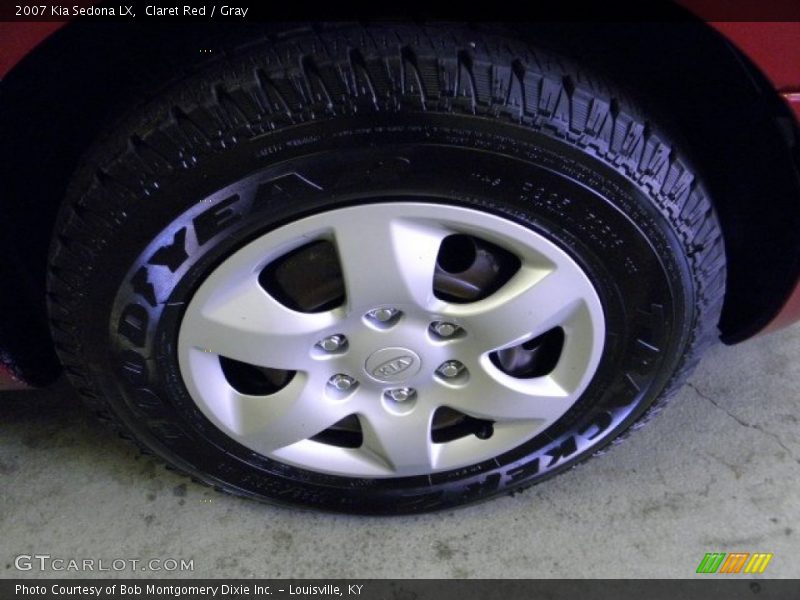 Claret Red / Gray 2007 Kia Sedona LX