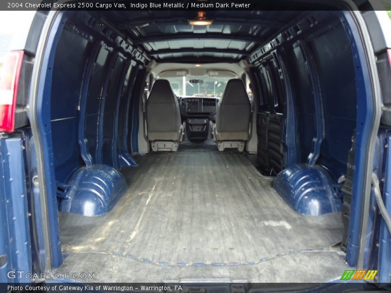  2004 Express 2500 Cargo Van Trunk