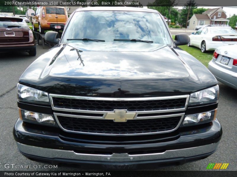 Black / Dark Charcoal 2007 Chevrolet Silverado 1500 Classic LS Regular Cab