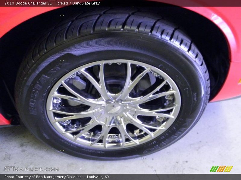 TorRed / Dark Slate Gray 2010 Dodge Challenger SE