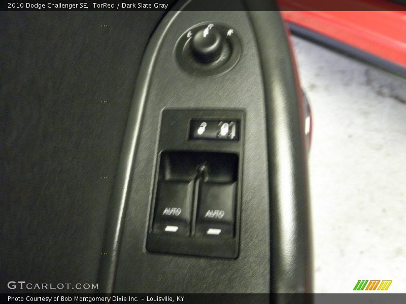 TorRed / Dark Slate Gray 2010 Dodge Challenger SE