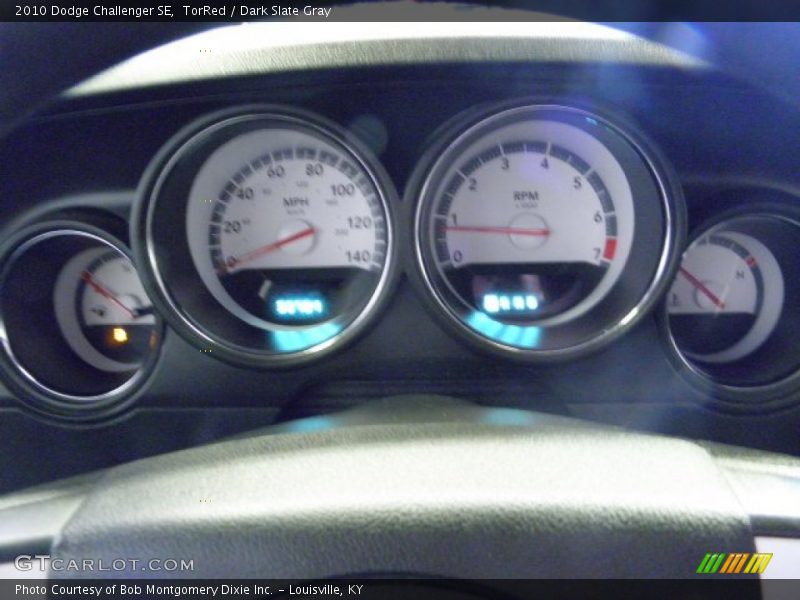 TorRed / Dark Slate Gray 2010 Dodge Challenger SE