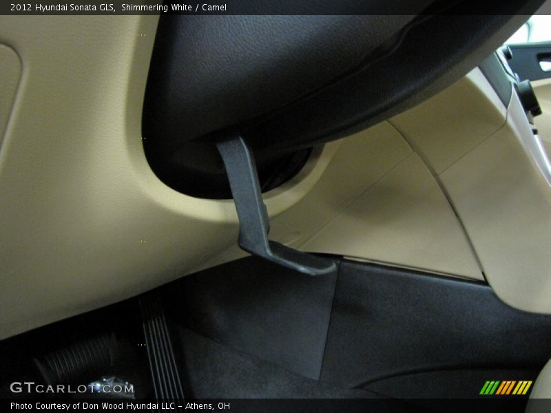 Shimmering White / Camel 2012 Hyundai Sonata GLS