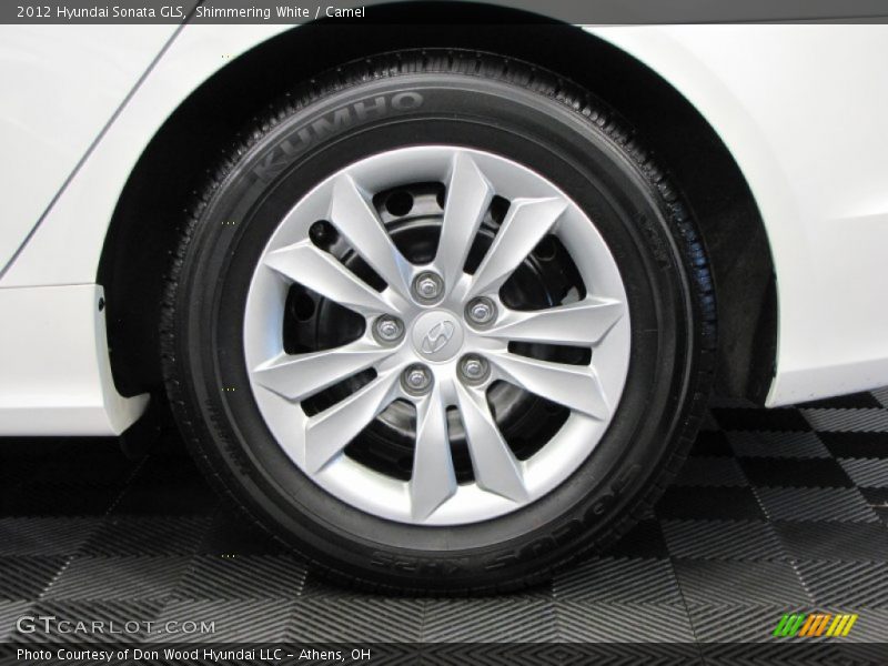 Shimmering White / Camel 2012 Hyundai Sonata GLS
