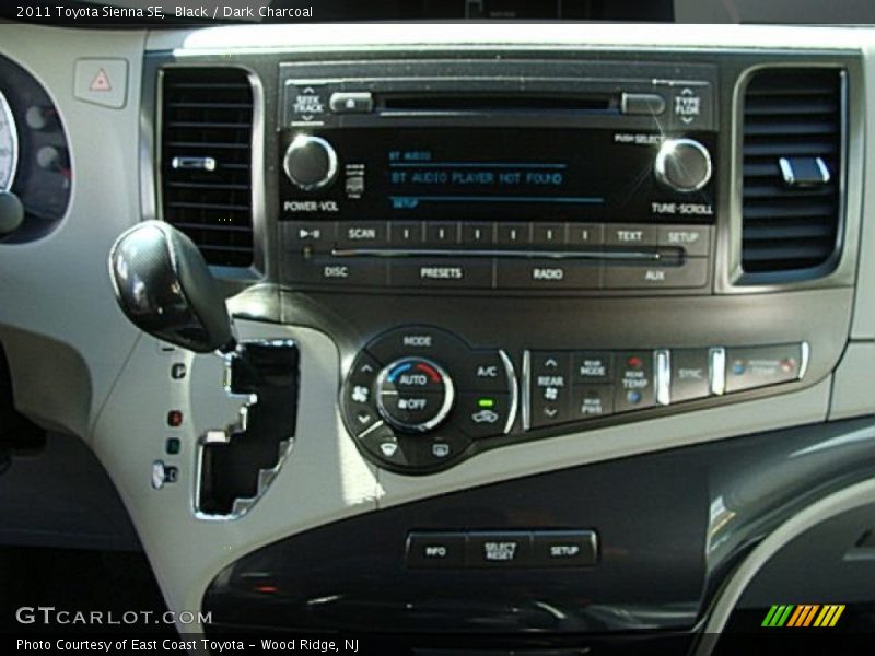 Audio System of 2011 Sienna SE