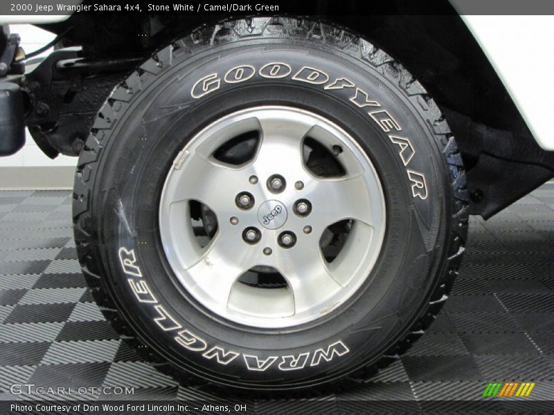 Stone White / Camel/Dark Green 2000 Jeep Wrangler Sahara 4x4