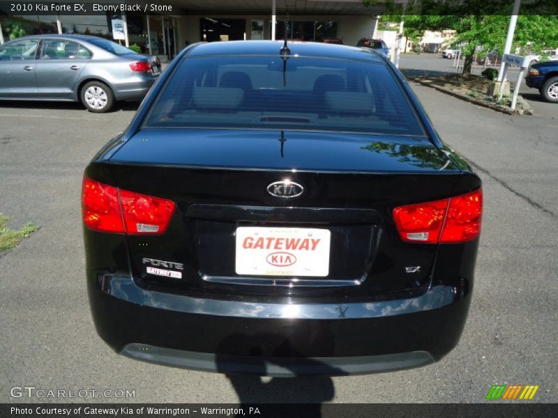 Ebony Black / Stone 2010 Kia Forte EX