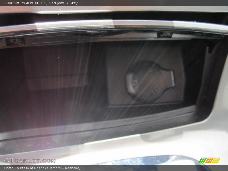 Red Jewel / Gray 2008 Saturn Aura XE 3.5