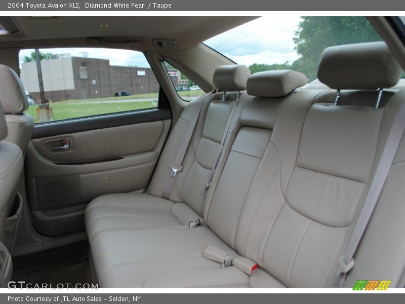 Rear Seat of 2004 Avalon XLS