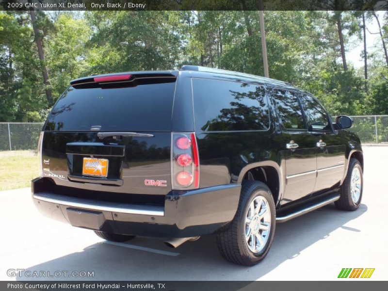 Onyx Black / Ebony 2009 GMC Yukon XL Denali