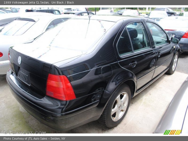 Uni Black / Black 1999 Volkswagen Jetta GL Sedan