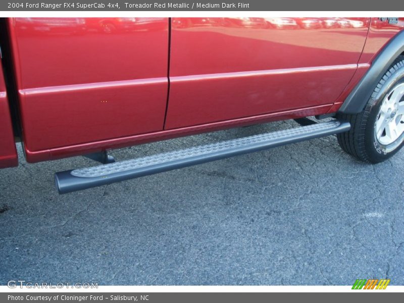 Toreador Red Metallic / Medium Dark Flint 2004 Ford Ranger FX4 SuperCab 4x4