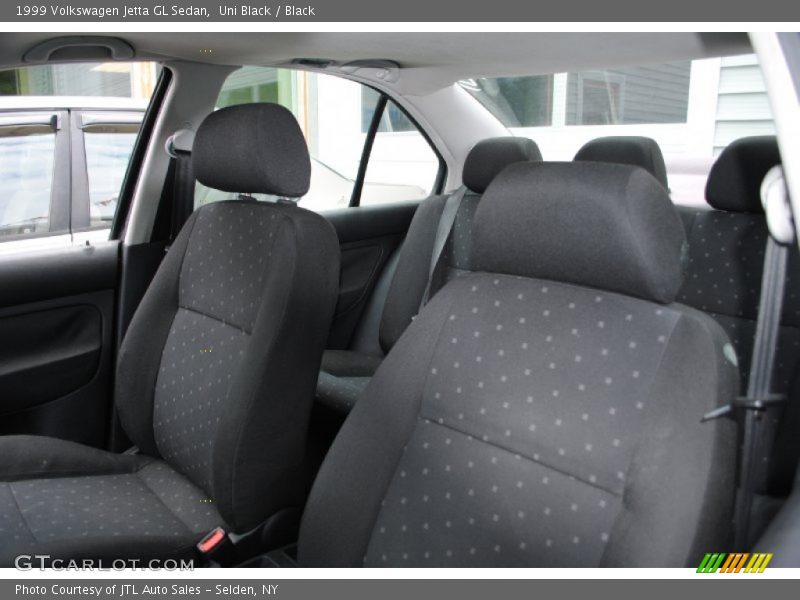 Uni Black / Black 1999 Volkswagen Jetta GL Sedan