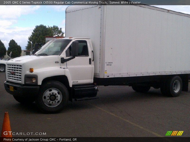 Summit White / Pewter 2005 GMC C Series Topkick C6500 Regular Cab Commerical Moving Truck