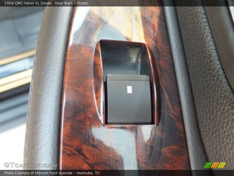 Onyx Black / Ebony 2009 GMC Yukon XL Denali