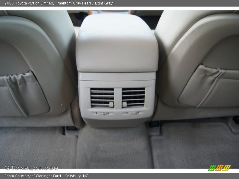 Phantom Gray Pearl / Light Gray 2005 Toyota Avalon Limited