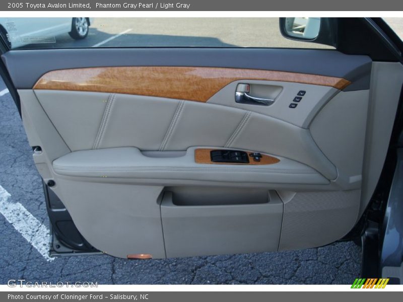 Phantom Gray Pearl / Light Gray 2005 Toyota Avalon Limited