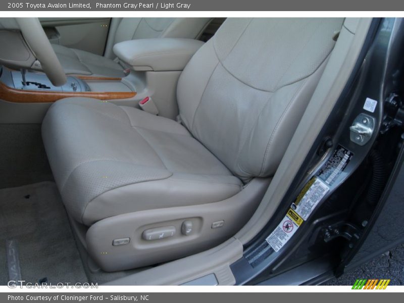 Phantom Gray Pearl / Light Gray 2005 Toyota Avalon Limited