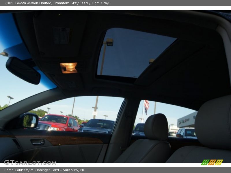 Phantom Gray Pearl / Light Gray 2005 Toyota Avalon Limited