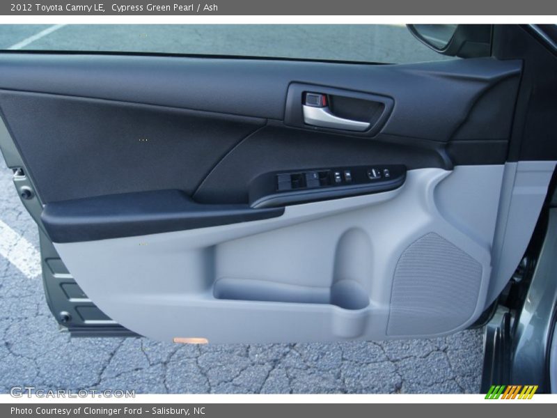 Cypress Green Pearl / Ash 2012 Toyota Camry LE