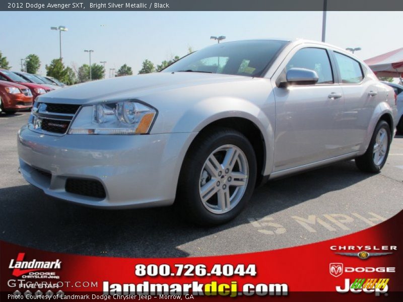 Bright Silver Metallic / Black 2012 Dodge Avenger SXT