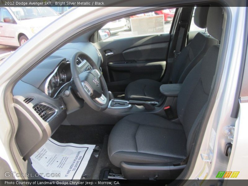 Bright Silver Metallic / Black 2012 Dodge Avenger SXT