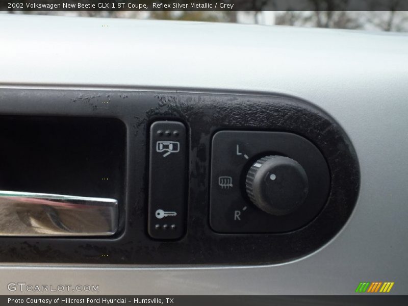 Reflex Silver Metallic / Grey 2002 Volkswagen New Beetle GLX 1.8T Coupe