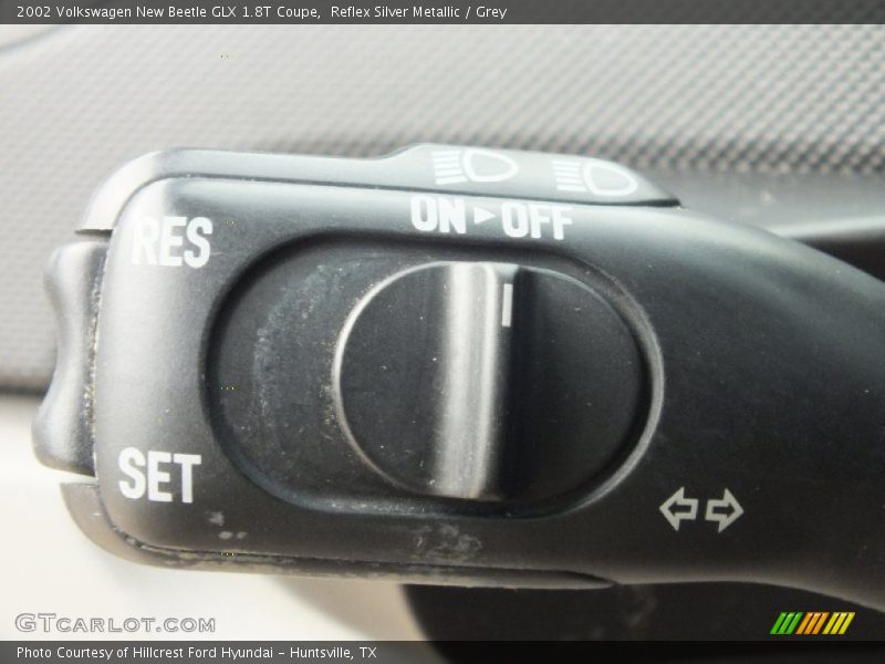 Reflex Silver Metallic / Grey 2002 Volkswagen New Beetle GLX 1.8T Coupe