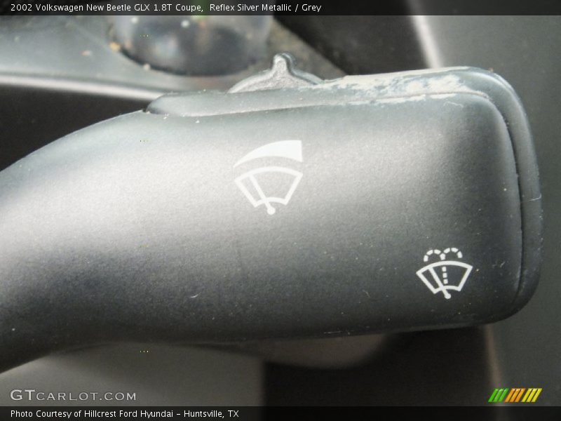 Reflex Silver Metallic / Grey 2002 Volkswagen New Beetle GLX 1.8T Coupe