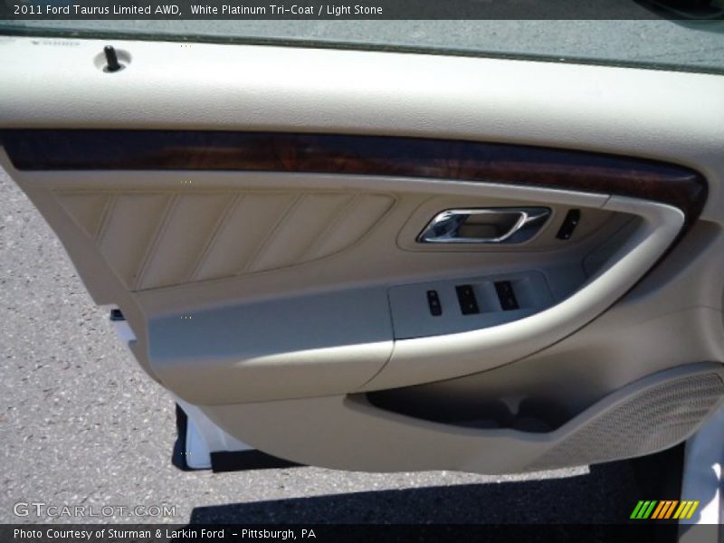 White Platinum Tri-Coat / Light Stone 2011 Ford Taurus Limited AWD
