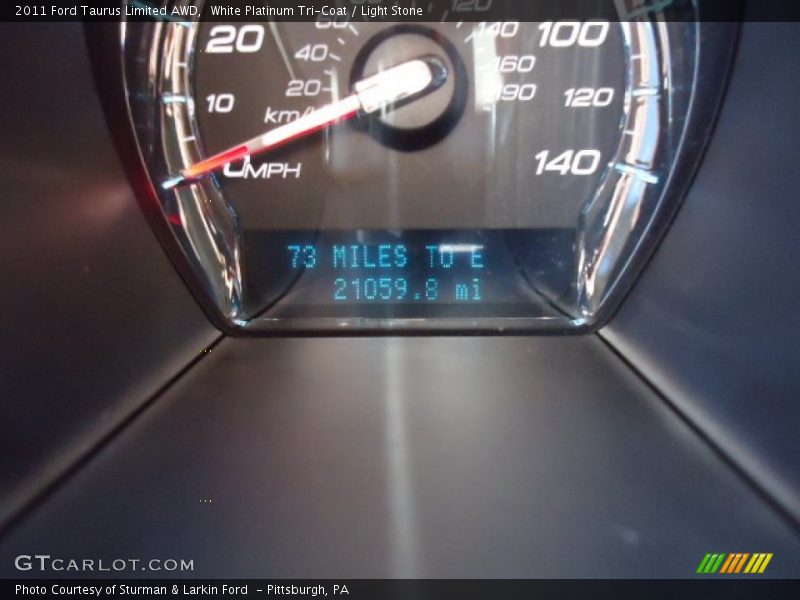 White Platinum Tri-Coat / Light Stone 2011 Ford Taurus Limited AWD