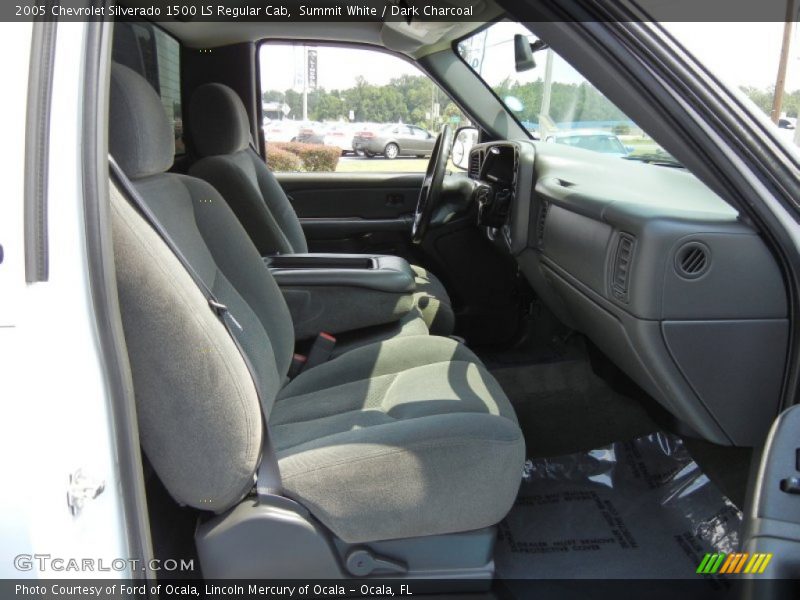 Summit White / Dark Charcoal 2005 Chevrolet Silverado 1500 LS Regular Cab