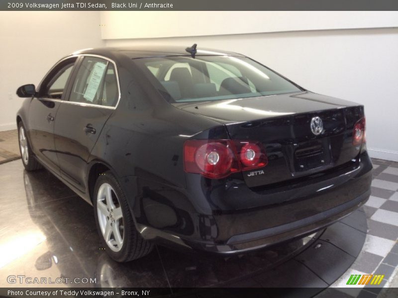 Black Uni / Anthracite 2009 Volkswagen Jetta TDI Sedan