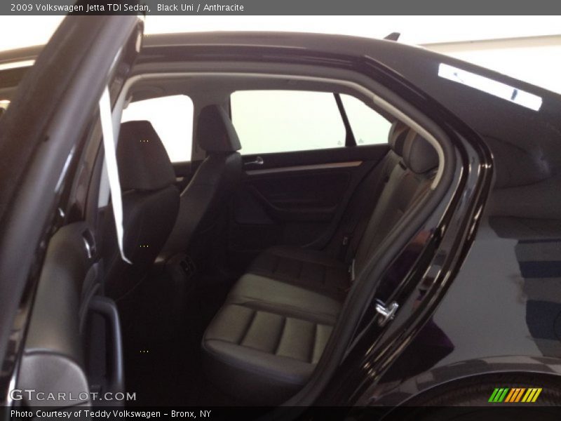 Black Uni / Anthracite 2009 Volkswagen Jetta TDI Sedan